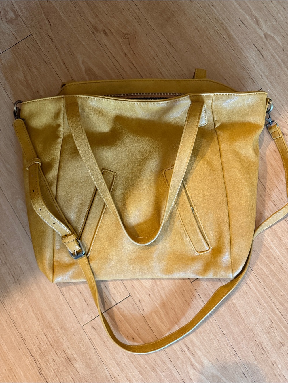Women's Tote Bag - Picture 3 of 7